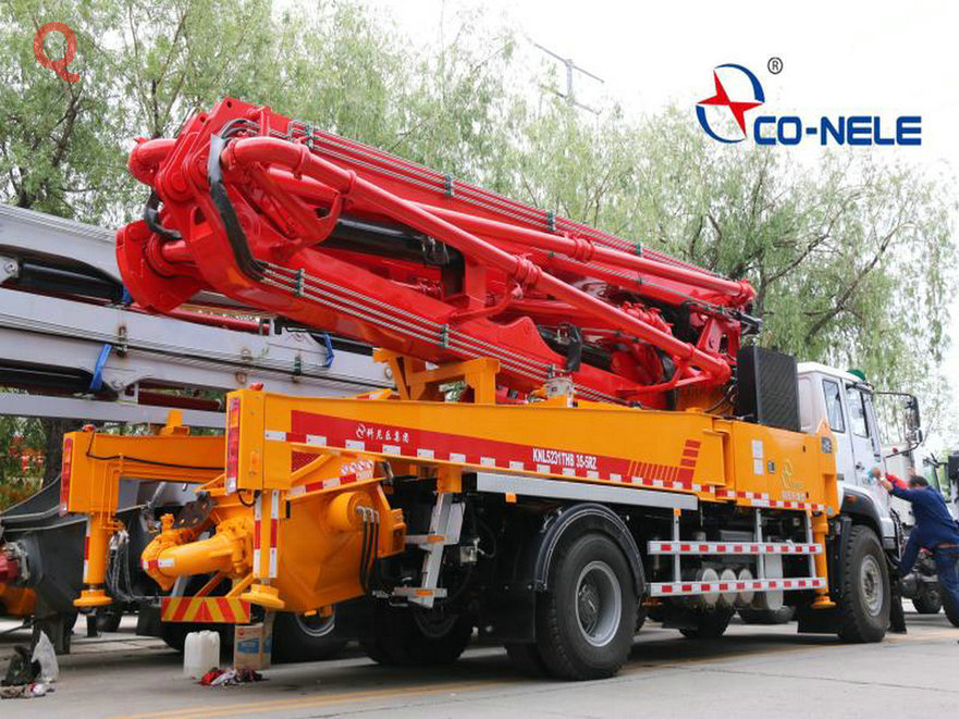 天泵，小型混凝土泵車，小型泵車