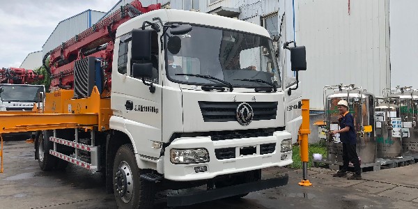 泵車(chē)維修時(shí)一下幾點(diǎn)注意一下