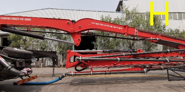 除了泵送混凝土，泵車(chē)還能用來(lái)救火救災(zāi)