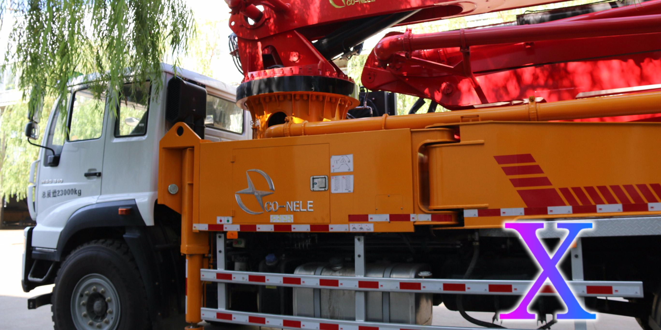 科尼樂小型混凝土泵車磨合期內(nèi)的注意事項(xiàng)