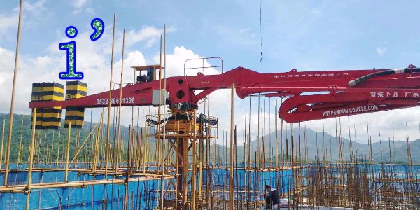 混凝土布料機如何針對骨料離析的問題進行設(shè)計方面的改進？（一）