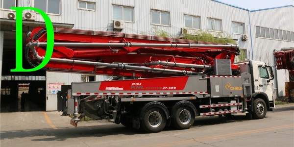 小型混凝土泵車在特殊環(huán)境中施工的注意問題