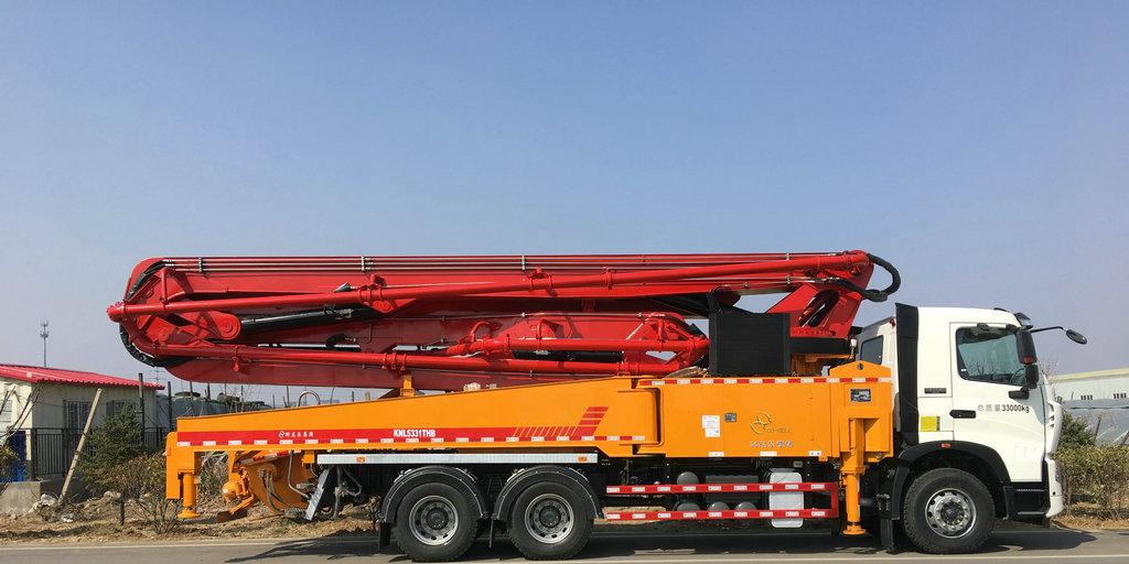 如何提升小型泵車主油泵排量