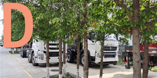 泵車到施工現(xiàn)場后打泵前應(yīng)做哪些準(zhǔn)備工作