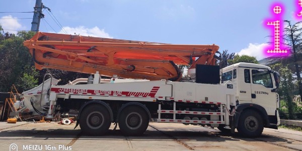 在選購(gòu)時(shí)，除了考慮泵車價(jià)格之外，還需要考慮哪些重要因素？