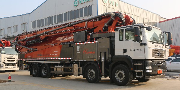 泵車料斗內(nèi)殘存的混凝土要怎么清理？