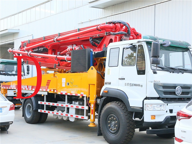 青島混凝土泵車(chē)價(jià)格 (8)