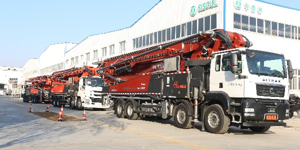 混凝土泵車在特殊環(huán)境中施工的注意問題