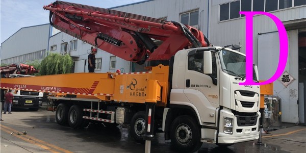 你了解生活中常見(jiàn)的小型混凝土泵車(chē)需要的裝備有哪些嗎