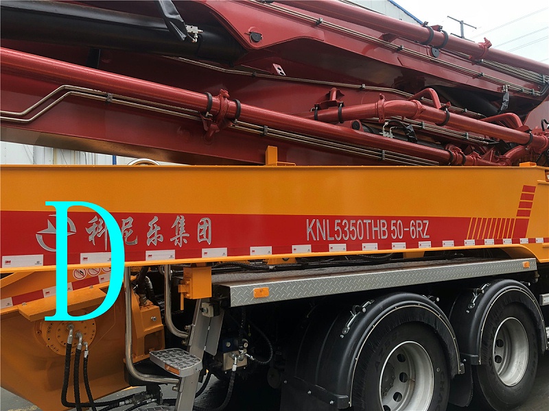 青島小型混凝土泵車(chē)價(jià)格 (6)